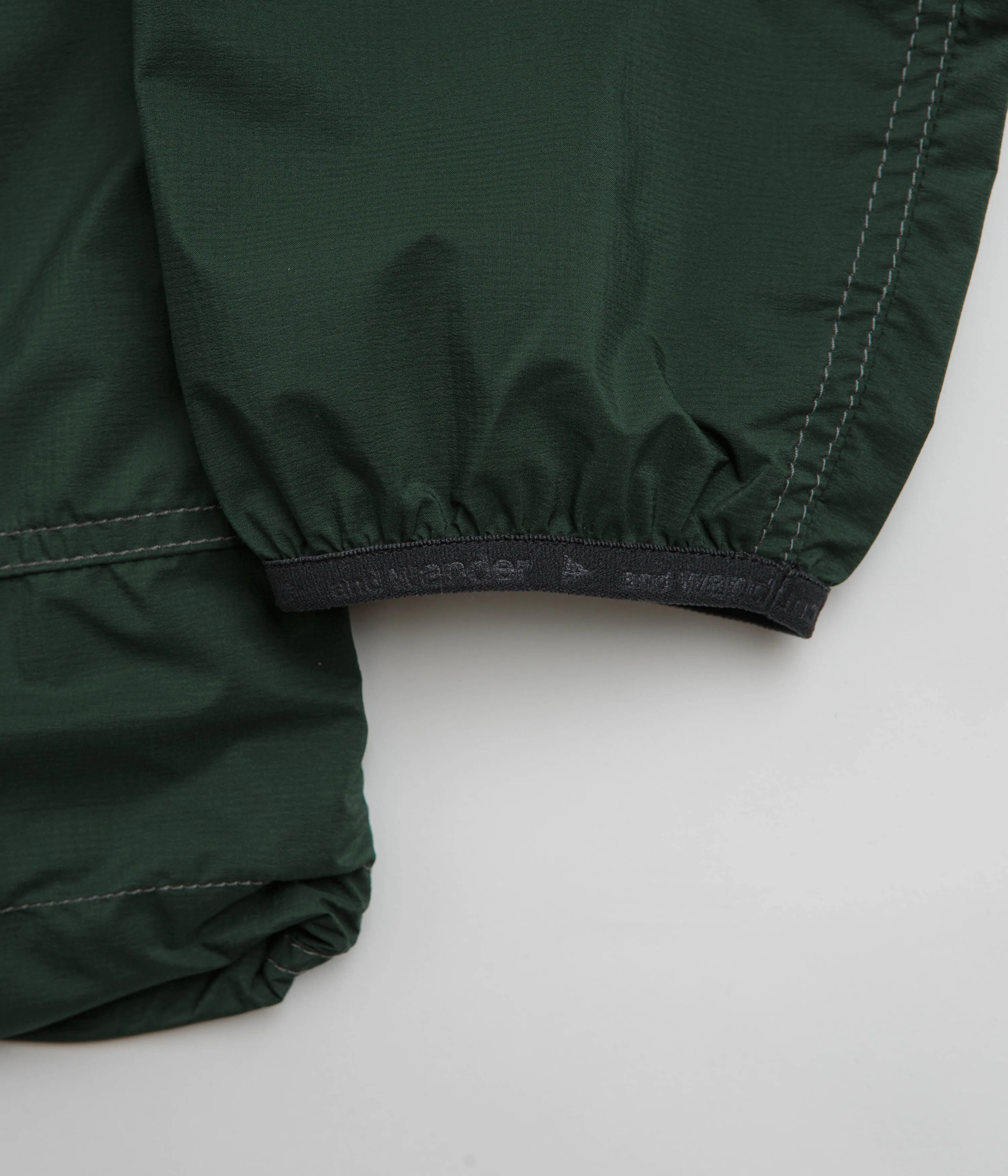 and wander Pertex Wind Jacket - Green