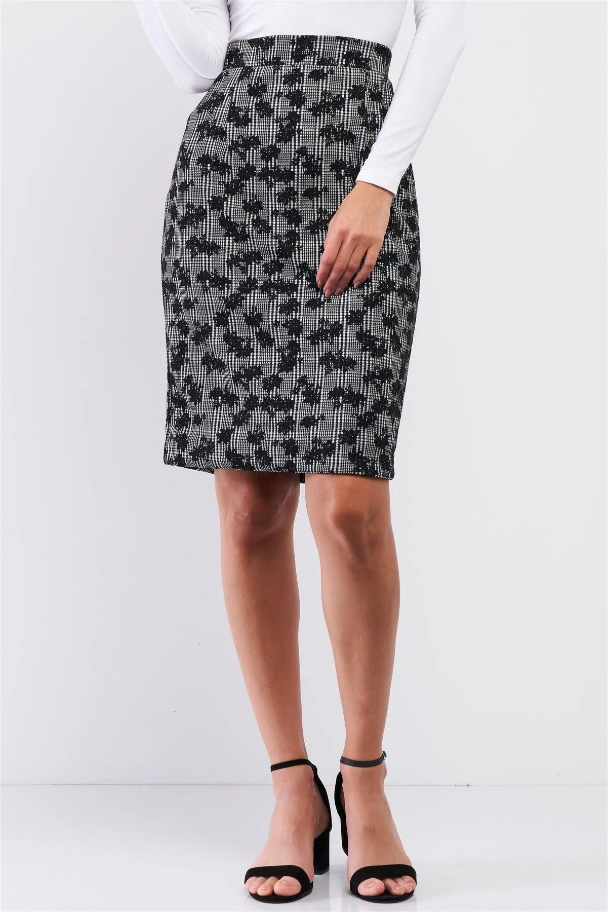 Black And White Checkered And Floral Print High Waisted Pencil Skirt / 1-2-2-1