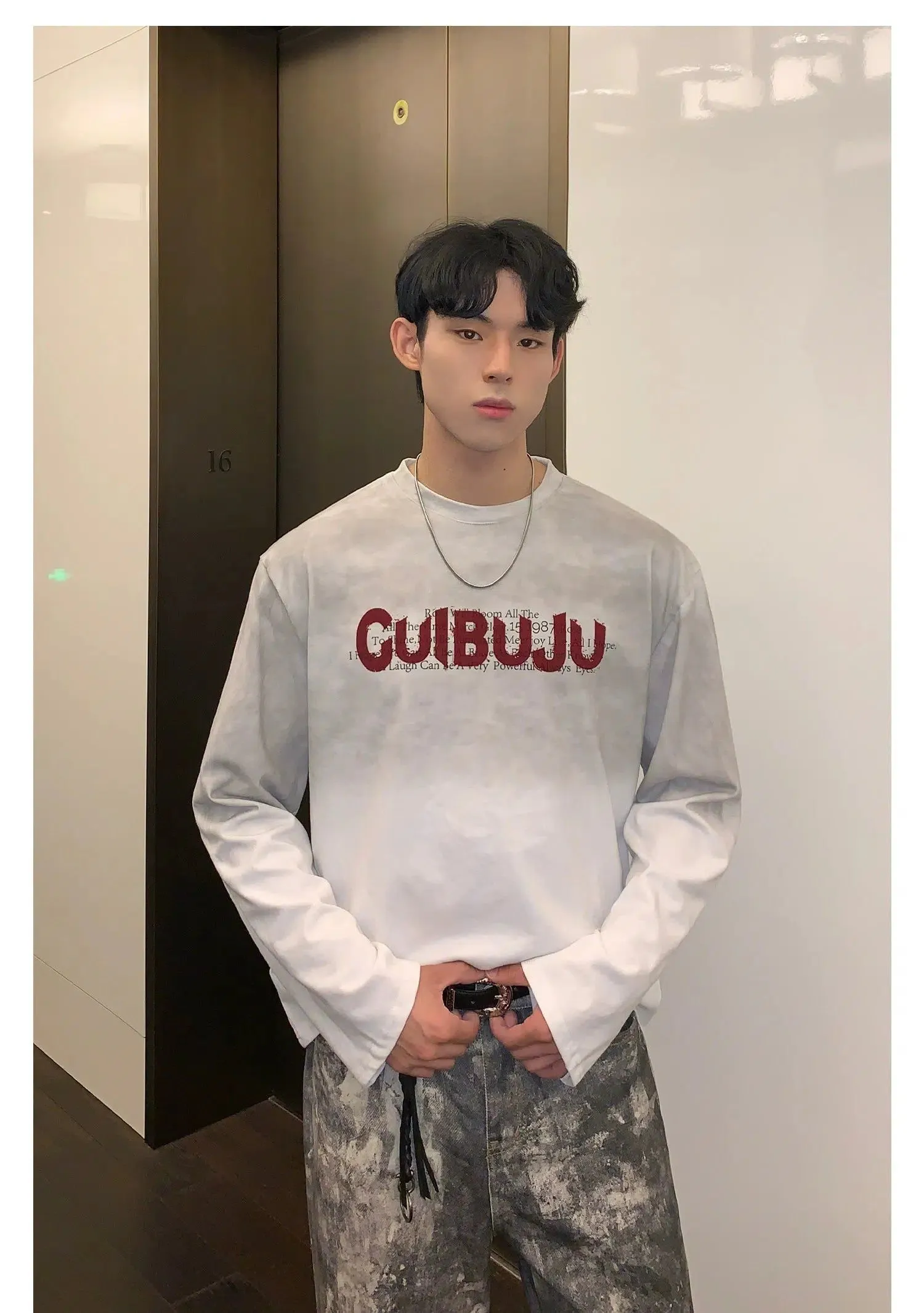 Cui Gradient Logo Long Sleeve T-Shirt