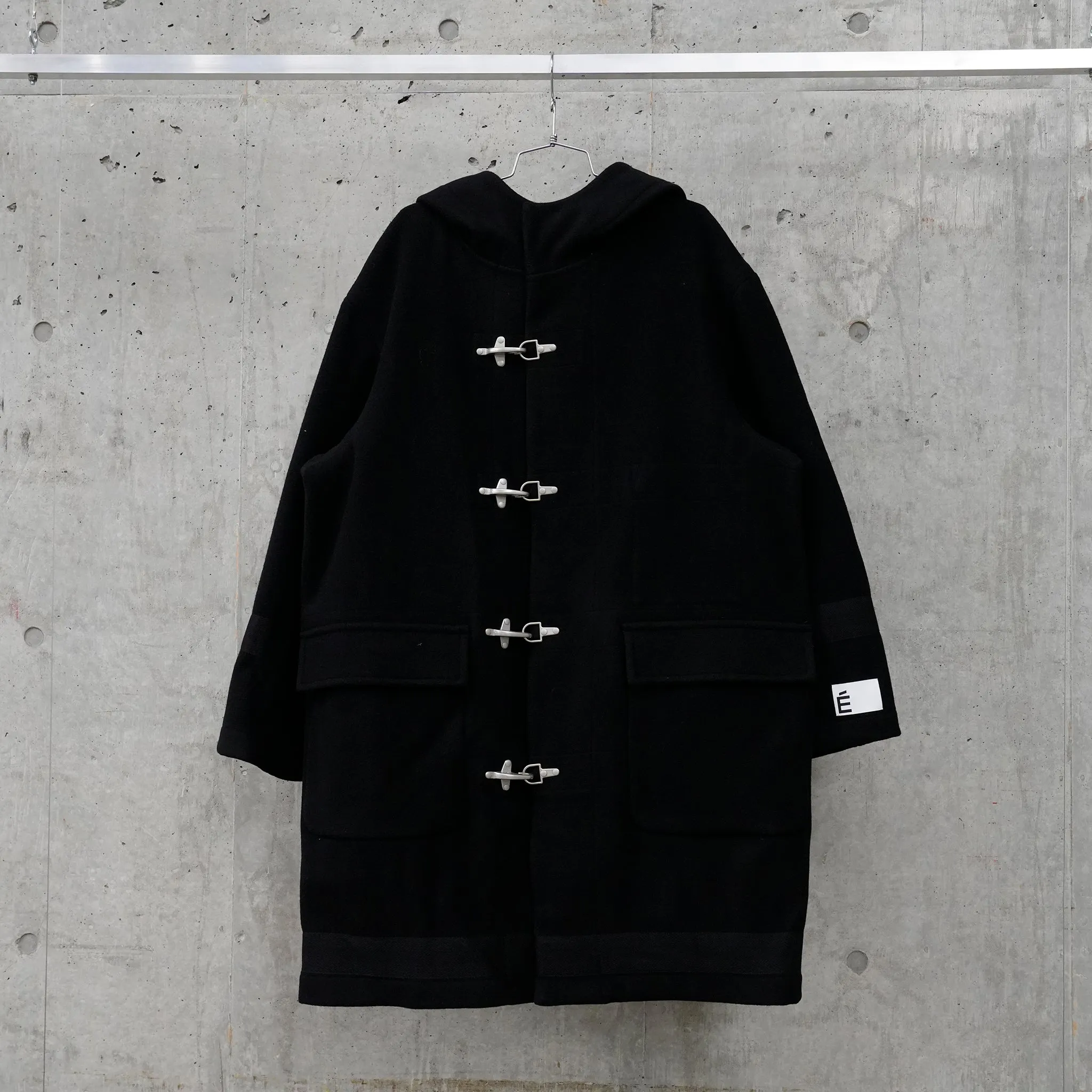 HEAVY WOOL COAT / BLACK