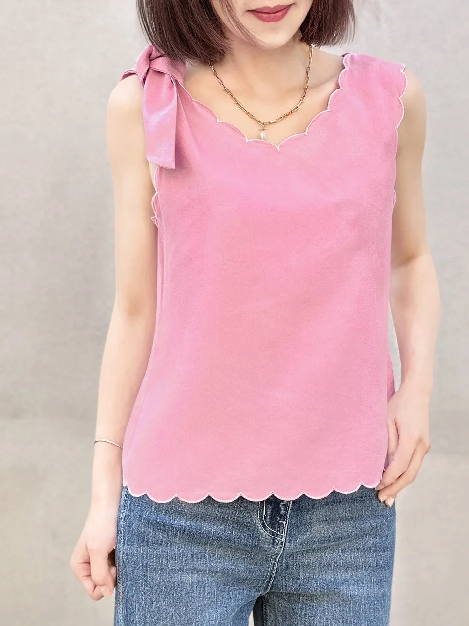 Pink Scallop V-neck Silk Tank With Removable Bow