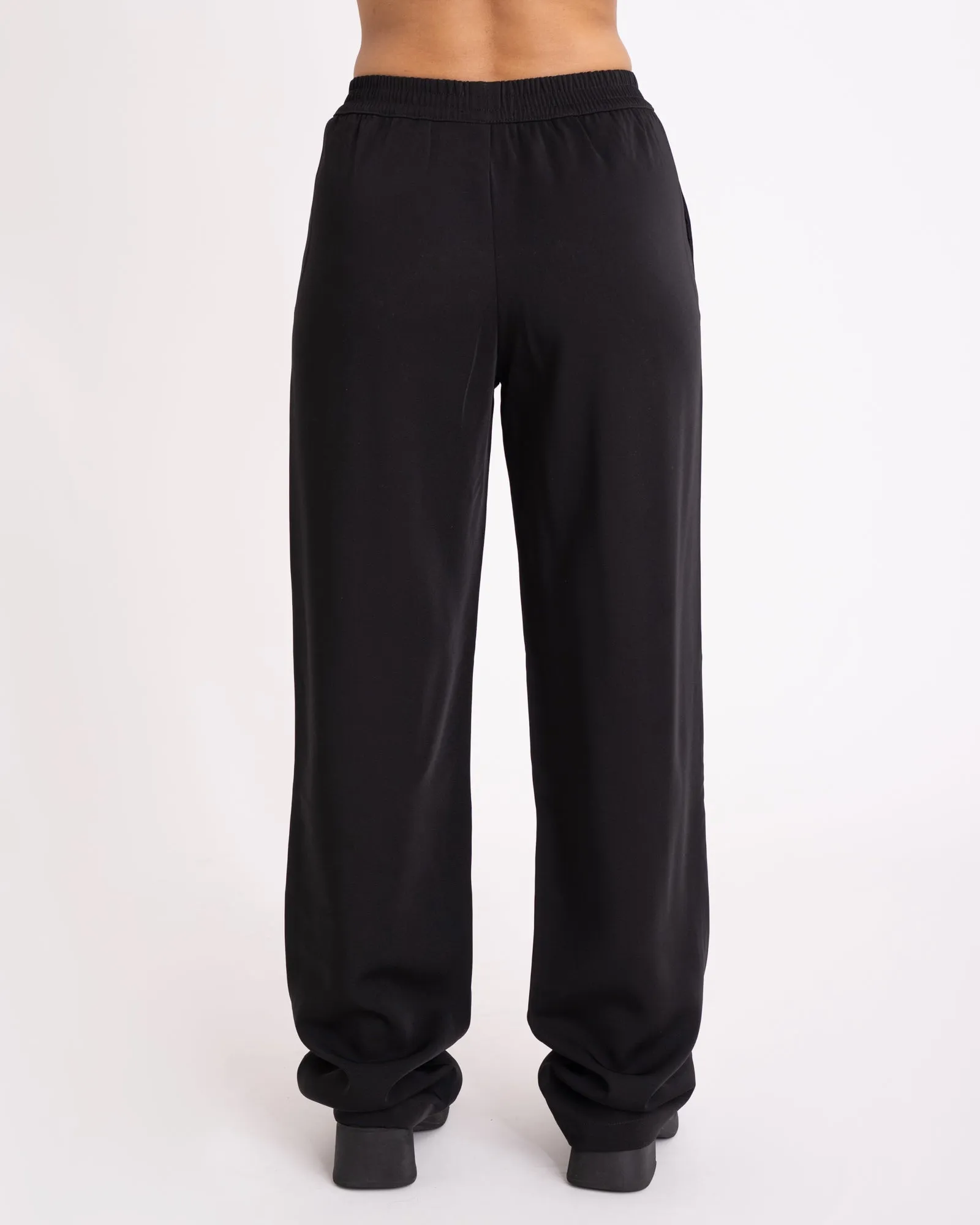 Poppy Regular Pant Black