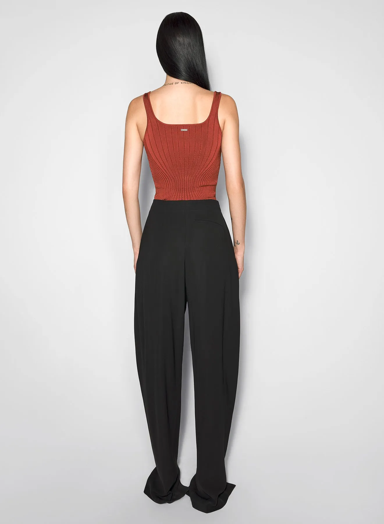 rust sculpting knit tank top