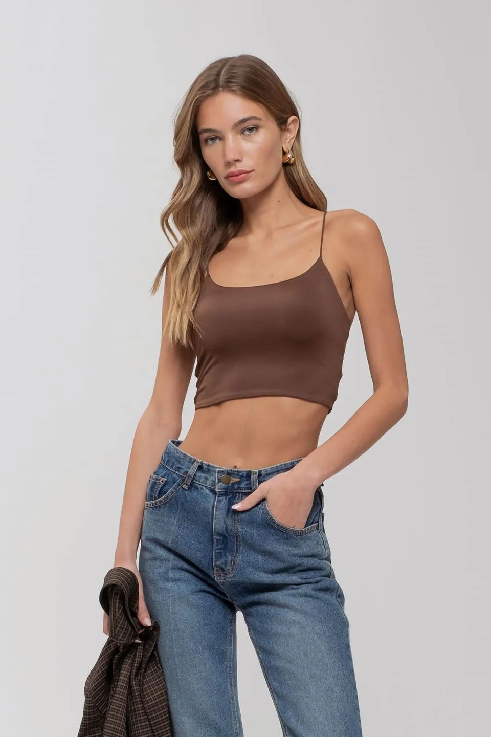 SEAMLESS CROPPED KNIT CAMI TOP