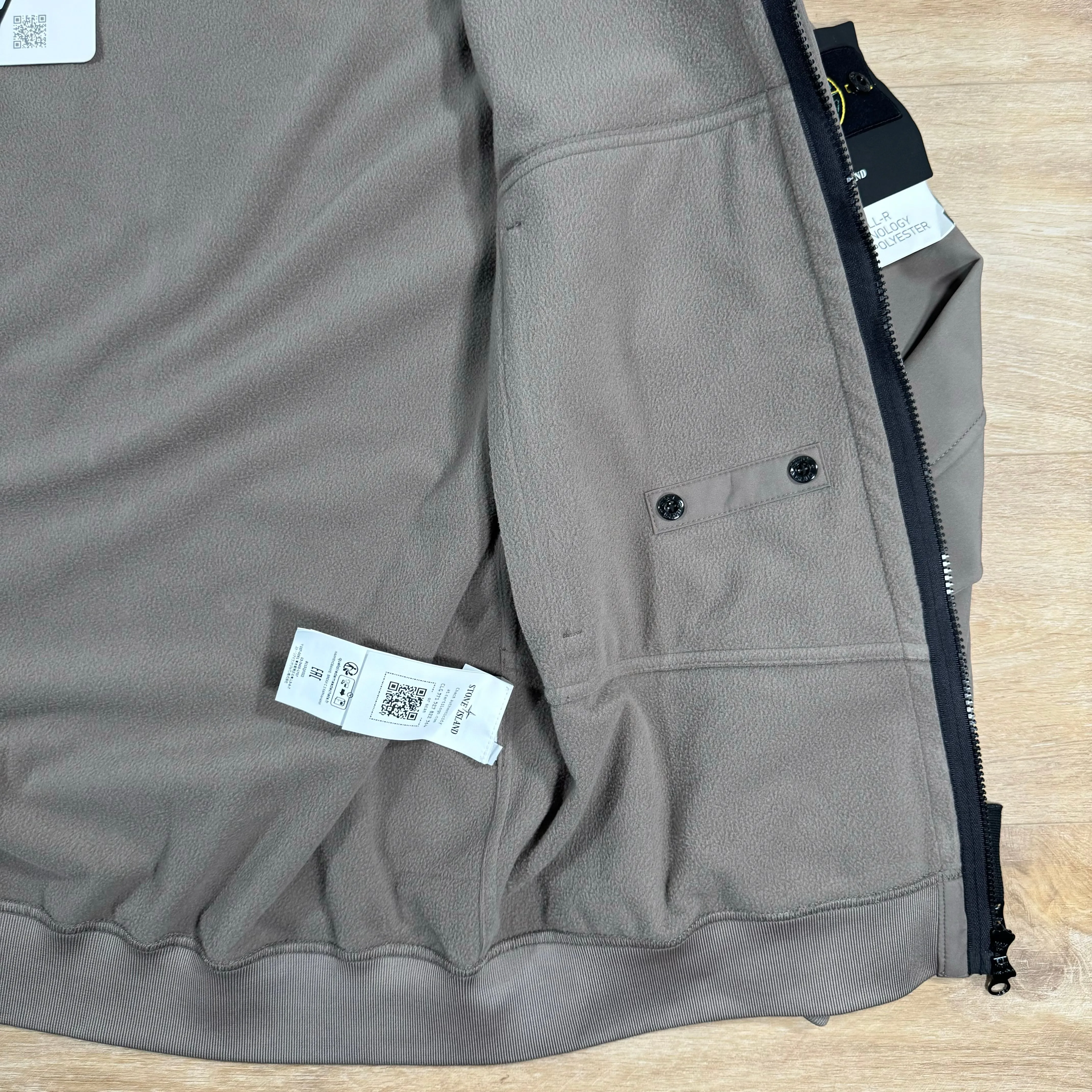 Stone Island Soft Shell-R Jacket in Walnut Brown